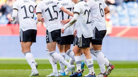 DFB-Frauen testen vor der EM gegen die Schweiz