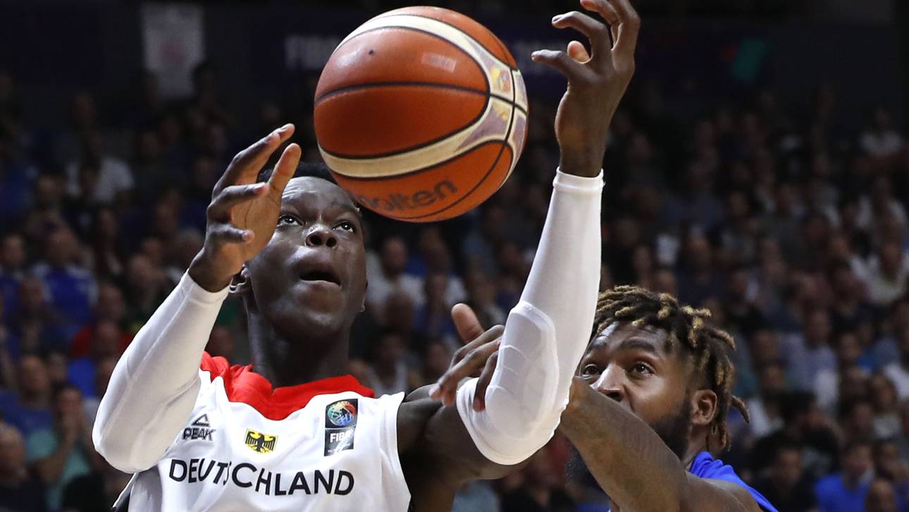 Heimspiel für Schröder mit DBB-Team