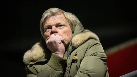 Vor der Verpflichtung von Yann Sommer wurde BVB-Keeper Gregor Kobel immer wieder als Ersatz für den verletzten Manuel Neuer ins Spiel gebracht. 