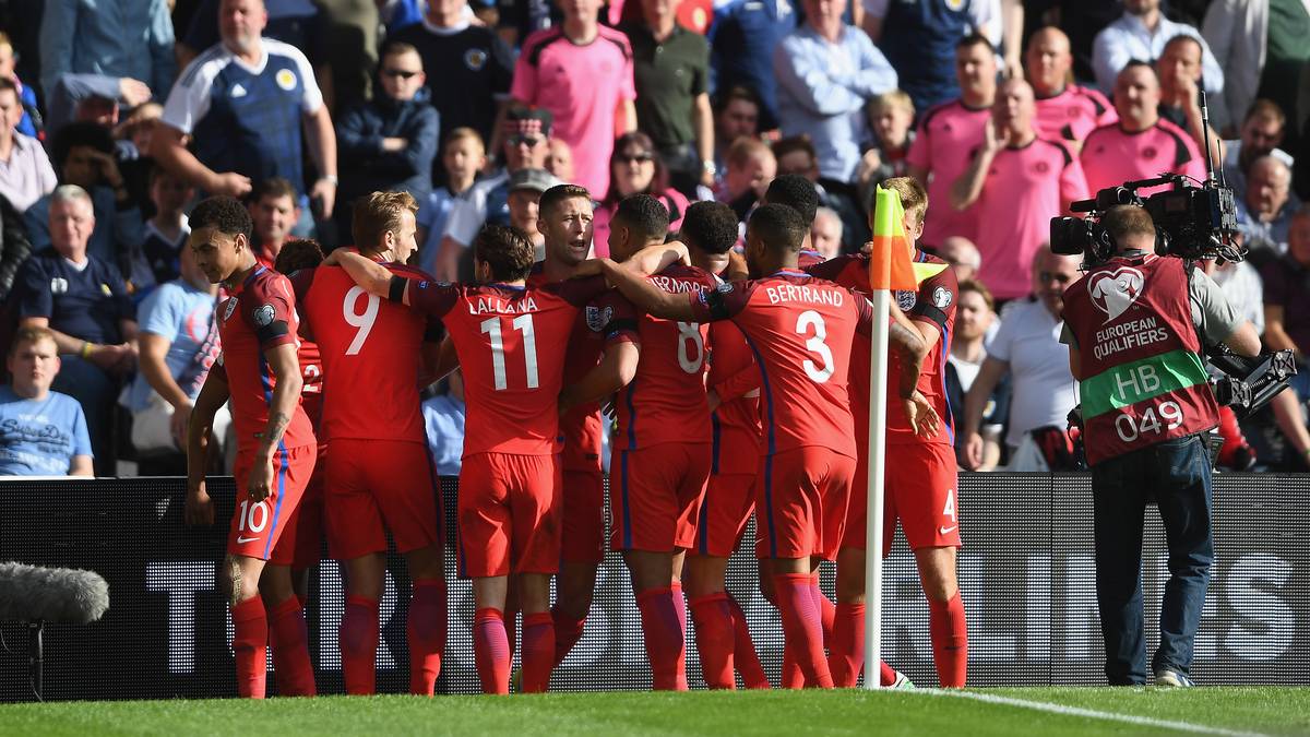 Nach dem Seitenwechsel ändert sich das aber: Alex Oxlade-Chamberlain bringt den Favoriten in der 70. Minute in Führung