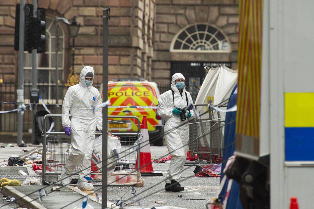 Nach dem Anschlag bei der Meisterparade des FC Liverpool wurde ein 53-jähriger britischer Mann angeklagt, so die Polizei Merseyside. Insgesamt wurden 79 Menschen bei dem Vorfall verletzt.