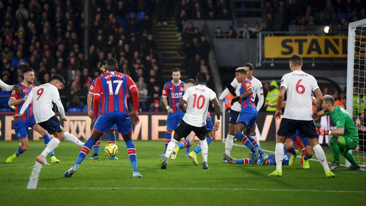 13. Spieltag: Anderer Ort, anderer Gegner, dasselbe Spiel - und am Ende gewinnt wieder Liverpool. Roberto Firmino trifft in der 85. Minute zum 2:1-Sieg bei Crystal Palace