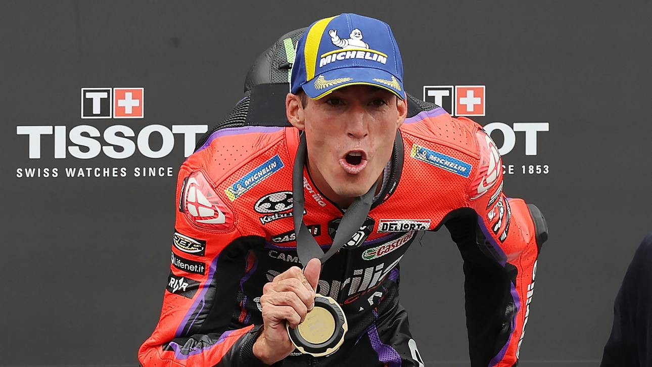 Espargaro visiert Doppelschlag im Wohnzimmer an