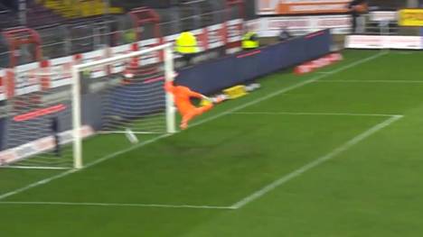 Der VfL Osnabrück feierte im ersten Duell nach der WM-Pause einen Auftakt nach Maß. Marcel Risse verpasst nach einem tollen Distanzschuss den zwischenzeitlichen Ausgleich.