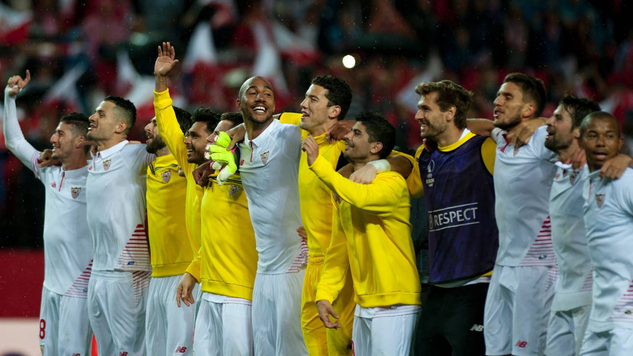Sevilla winkt historischer Hattrick