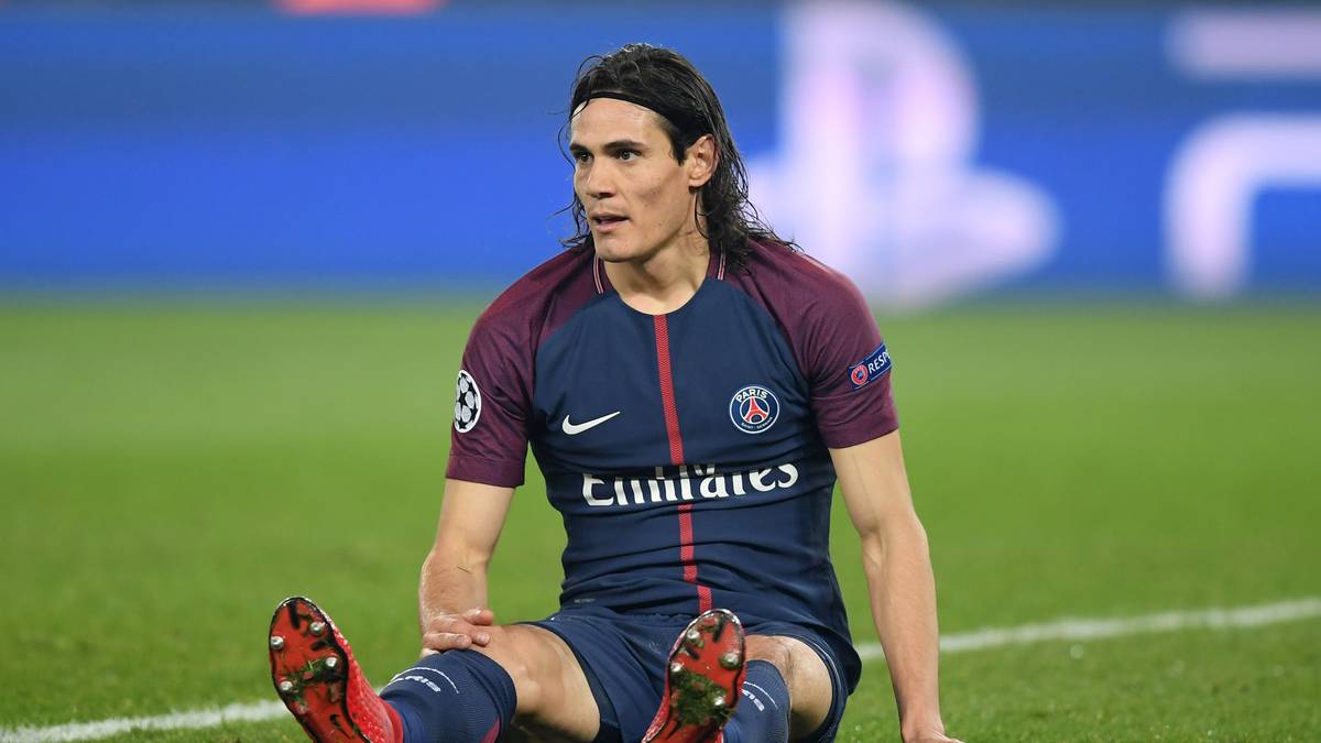 DAILY MAIL: "Ein Feuerwerk brannte PSG nur auf den Rängen ab. Die Champions-League-Hoffnungen von Paris Saint-Germain lösten sich wieder einmal in Luft auf"