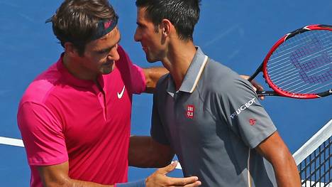 Novak Djokovic und Roger Federer