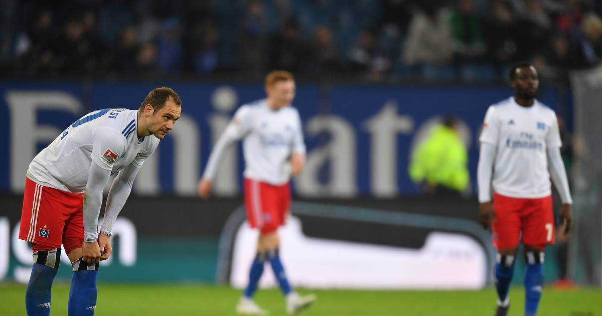 2. Bundesliga: Hamburger SV - 1. FC Magdeburg 1:2 - Wolf sauer wegen Elfer-Wirrwarr