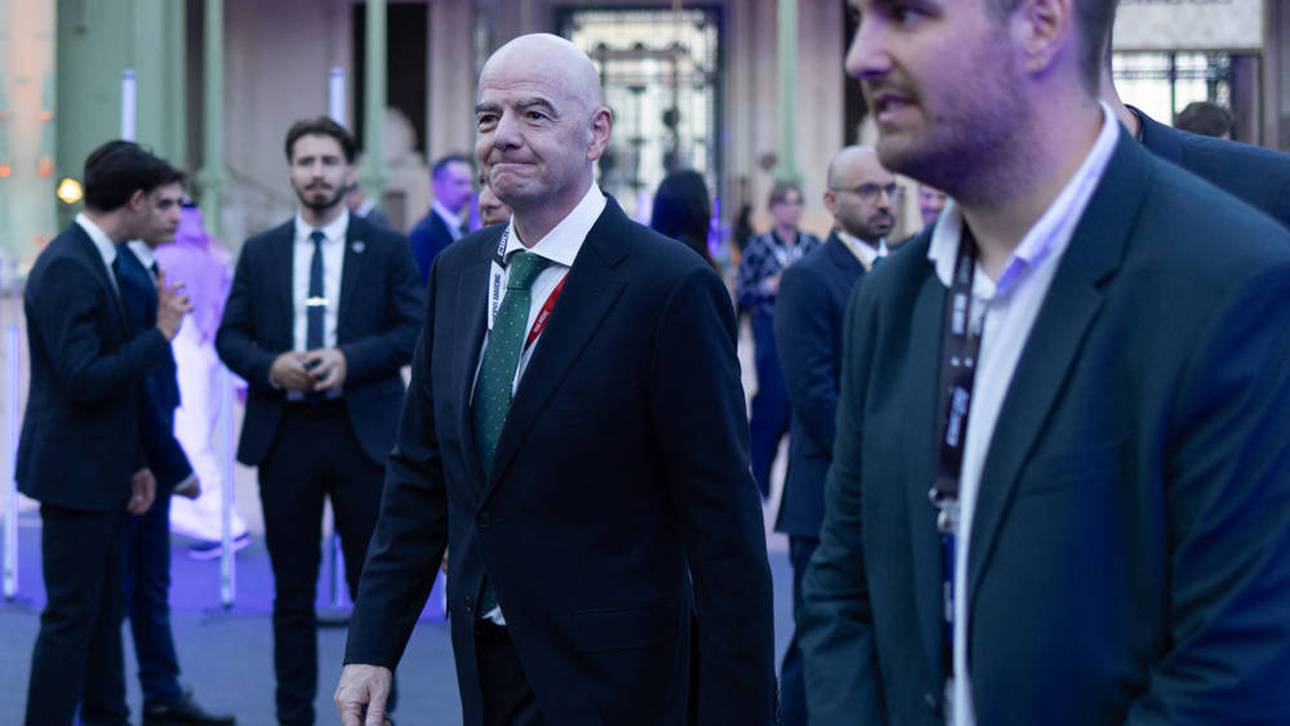 Fußball-Legende steht für Infantino ein