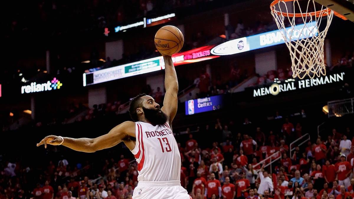 Offensivliebhaber werden ihre Freude an den Rockets um James Harden haben. Mit Mike D'Antoni steht ein ausgewiesener Offensivexperte an der Seitenlinie, mit Ryan Anderson gibt es einen neuen schießfreudigen Power Forward. Hinten sorgt die Vorstellung allerdings trotz Patrick Beverly und Trevor Ariza eher für Houston selbst für Schrecken