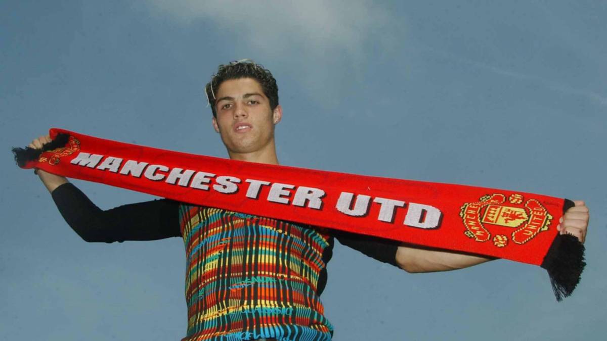 Auch der normalerweise perfekt gestylte Cristiano Ronaldo war in seiner Zeit bei Manchester United ein Modesünder