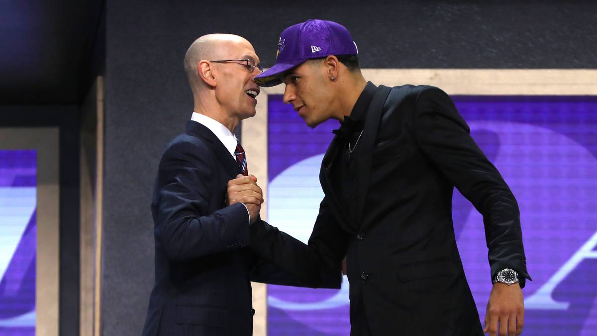 Und so kam es tatsächlich: Der 15-malige Champion wählte den Starspieler vom renommierten College UCLA an zweiter Position im Draft 2017 aus