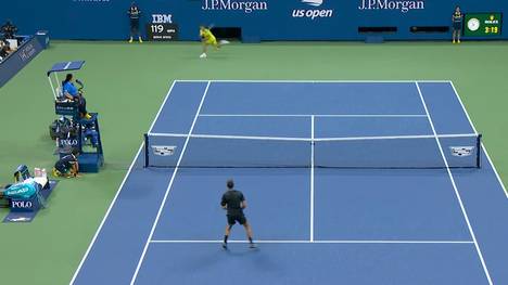 Die erste dicke Überraschung bei den US Open ist perfekt! Für Grand-Slam-Rekordsieger Novak Djokovic war es das erste Erstrunden-Aus bei der 20. Teilnahme am Turnier in Flushing Meadows.