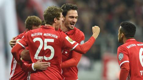 FBL-GER-CUP-BAYERN-MUNICH-AUGSBURG