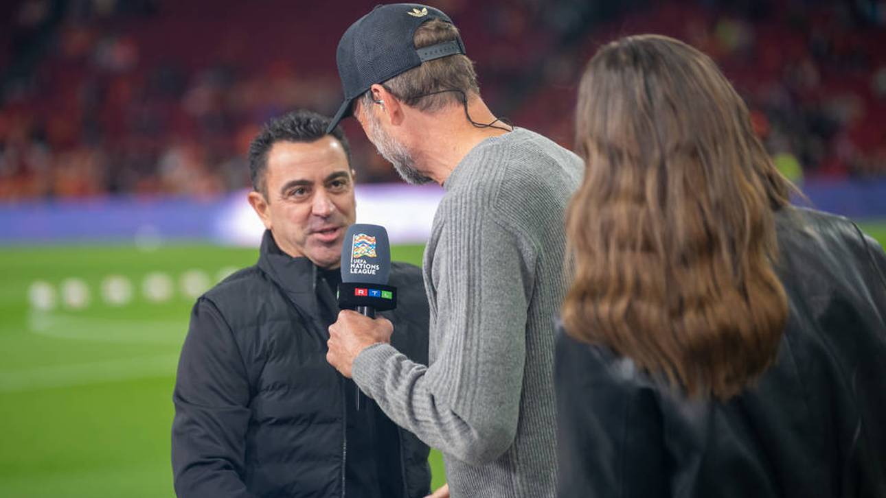 Xavi crasht Interview von Jürgen Klopp