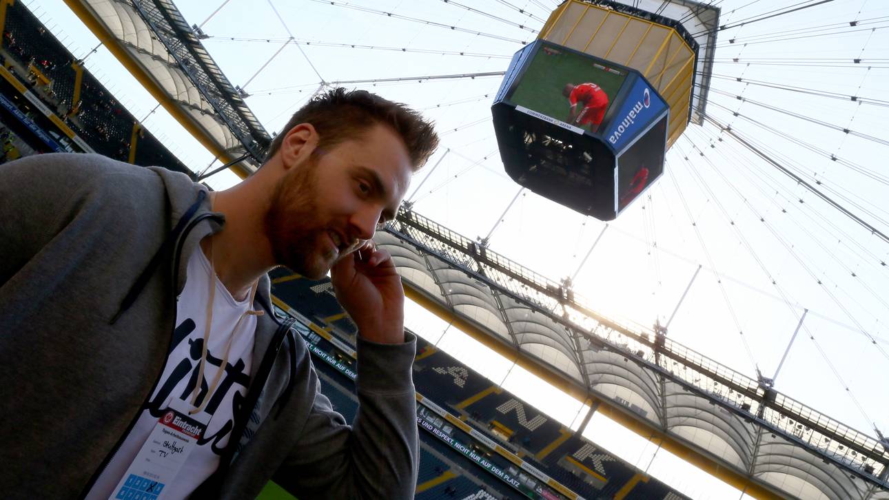 DHB plant WM-Spiel in Fußballstadion