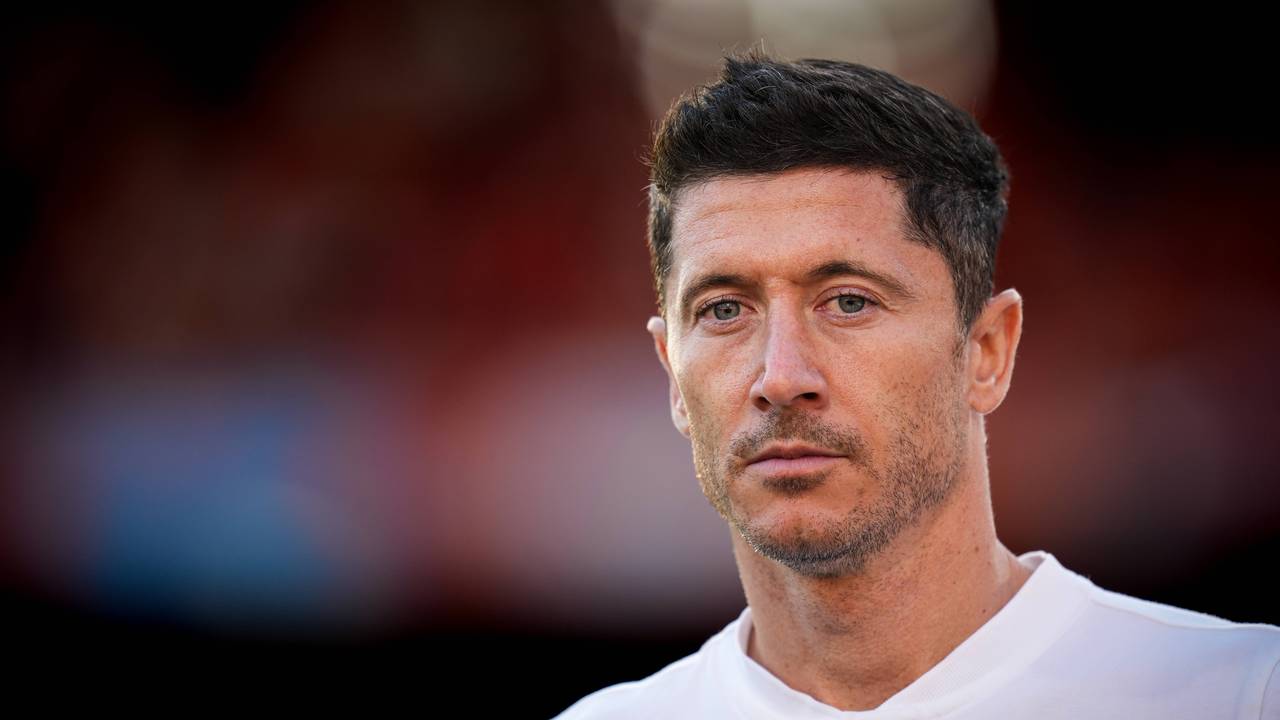 Ex-Stürmer Ivica Olic: Bin von Robert Lewandowski überrascht | FC Bayern München