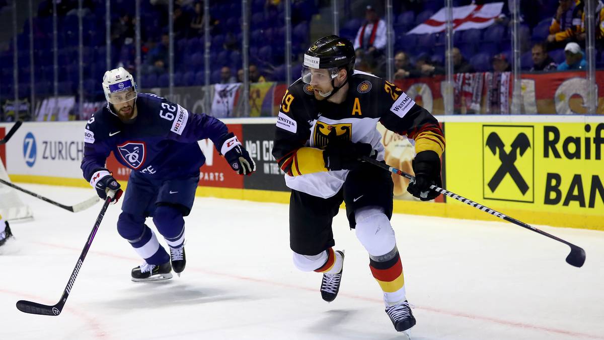 Insgesamt kommt er auf fünf Tore und drei Assists bei dieser WM. Eine bravouröse Vorstellung, die sich auch gegen Finnland fortsetzen könnte. SPORT1-Experte Rick Goldmann bezeichnete ihn bereits als den "Ausnahmespieler in Deutschland"