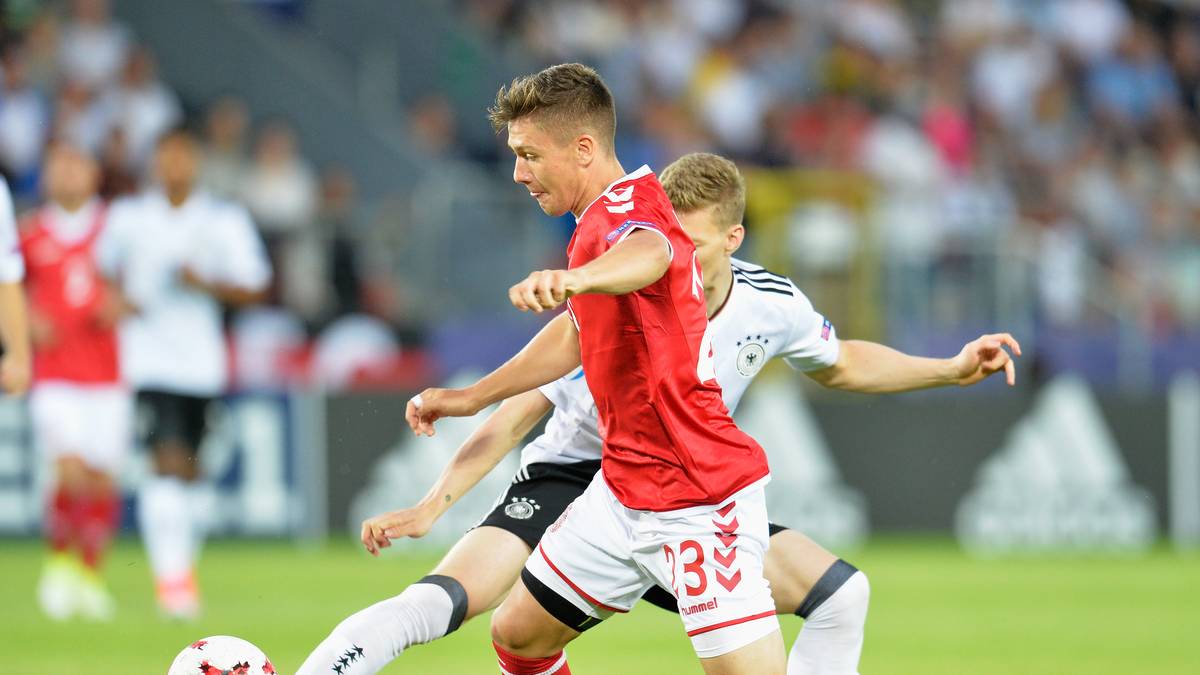 MIKKEL DUELUND (DEN, 20 - FC Midtjylland): Der Mitspieler von Rafael van der Vaart beendete das vergangene Jahr in absoluter Topform. Fünf Tore in den letzten sieben Ligaspielen sprechen eine deutliche Sprache.