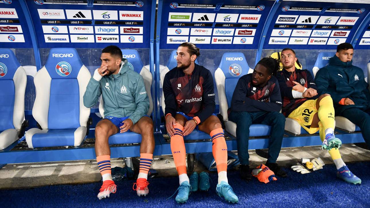 Jonathan Rowe (3.v.r.) und Adrien Rabiot (2.v.l.) prügelten sich bei Olympique Marseille heftig