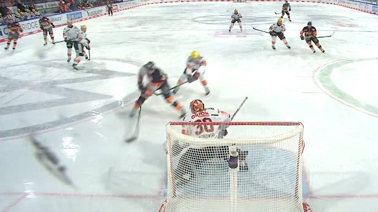 Grizzlys Wolfsburg - Löwen Frankfurt | DEL-Highlights im Video