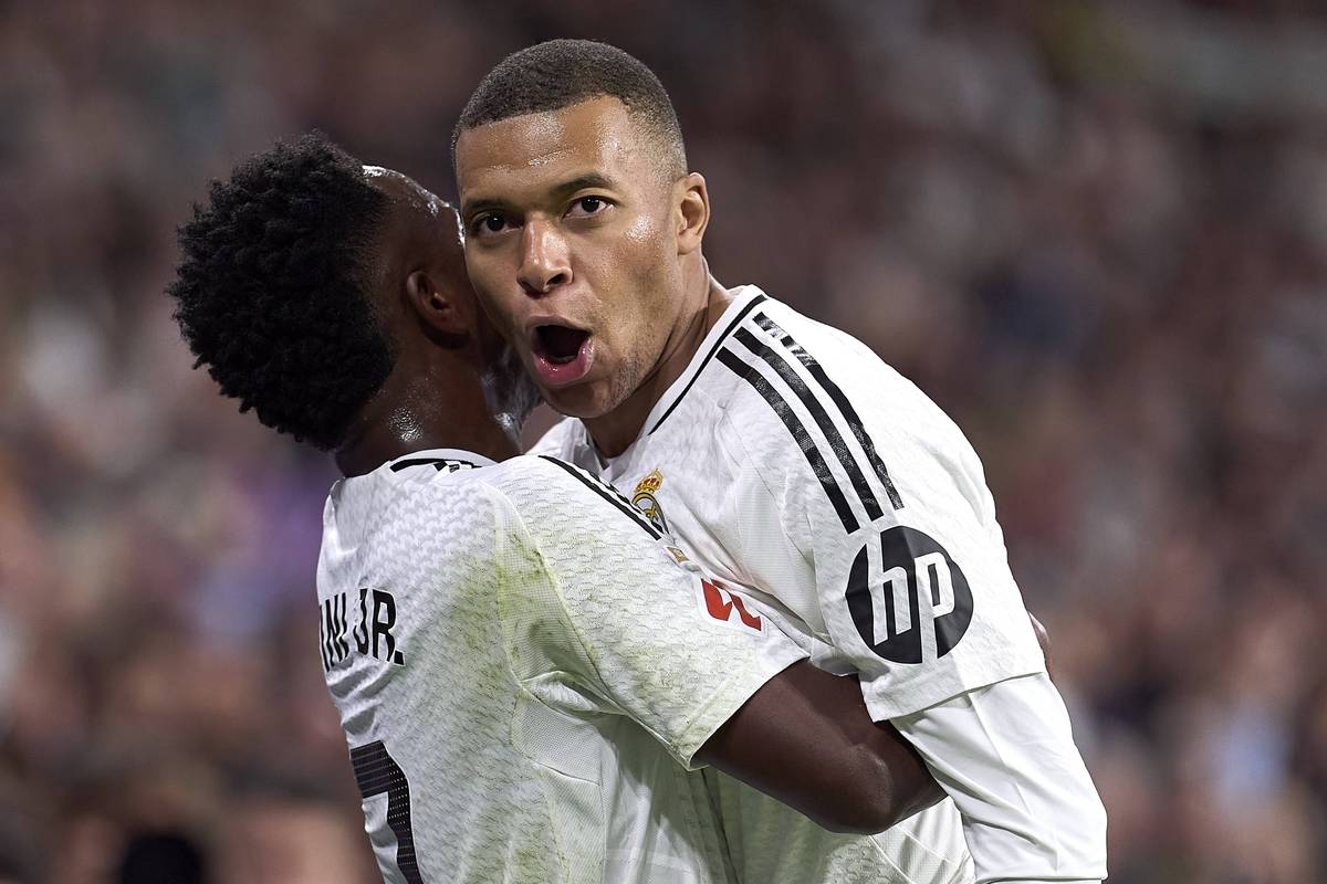 Vinicius Jr. zeigt sich begeistert von Kylian Mbappé und sieht im Teamgeist der Mannschaft den Schlüssel, um Real Madrid auf Erfolgskurs zu halten.