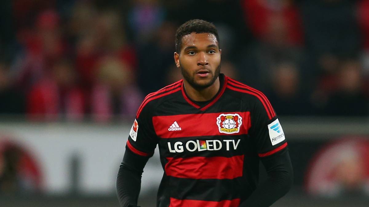 JONATHAN TAH (Bayer Leverkusen): von 79 auf 82