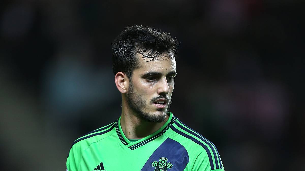 Nach nur 19 Kurzeinsätzen in der letzten Saison verließ der 23-jährige Stürmer den FC Southampton, um in sein Heimatland Spanien zurückzukehren. Juanmi versuchte sich schon in Malaga und Santander, schaffte es dort aber nie zum Stammspieler. Beim baskischen Klub Real Sociedad soll nun endlich der Durchbruch glücken