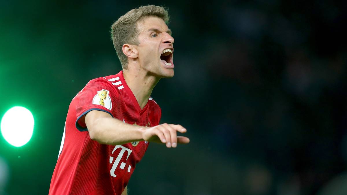 THOMAS MÜLLER (bis 70.): Wie immer sehr bemüht, hatte Pech, als er einen Kopfball freistehend vorbeisetzte (17.). Ansonsten aber auch mit vielen Fehlpässen und Ballverlusten, kam nicht richtig ins Spiel. Musste nach 70 Minuten Platz machen für Coman - SPORT1-Note: 4