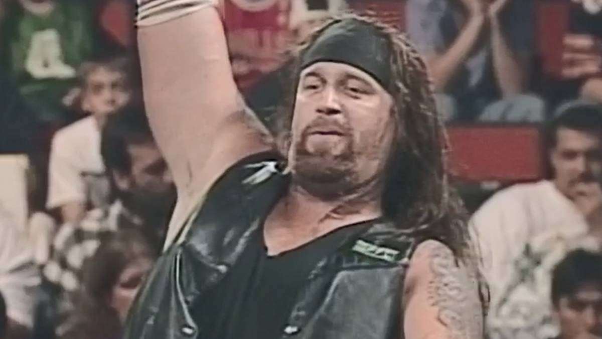 Brian Lee (hier 1998 als Chainz) spielte bei WWE den falschen Undertaker