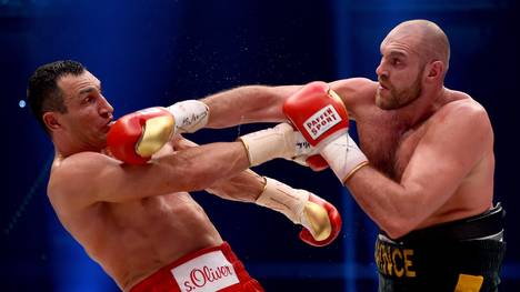 Tyson Fury (r.) nahm Wladimir Klitschko seine Weltmeister-Gürtel ab 