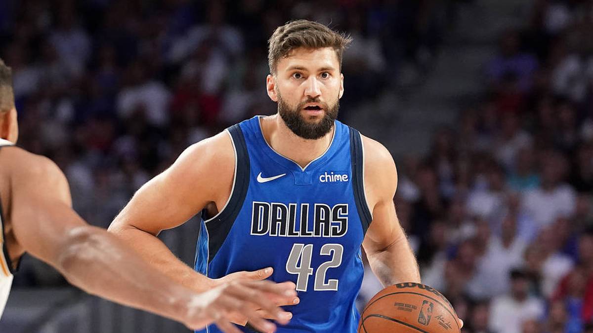 MAXI KLEBER (32/DALLAS MAVERICKS): Den WM-Titel verpasste der Forward, nachdem er sich mit Dennis Schröder einen öffentlichkeitswirksamen Disput geliefert hatte. Und auch die vergangene Saison bei den Dallas Mavericks lief eher enttäuschend für den Würzburger.