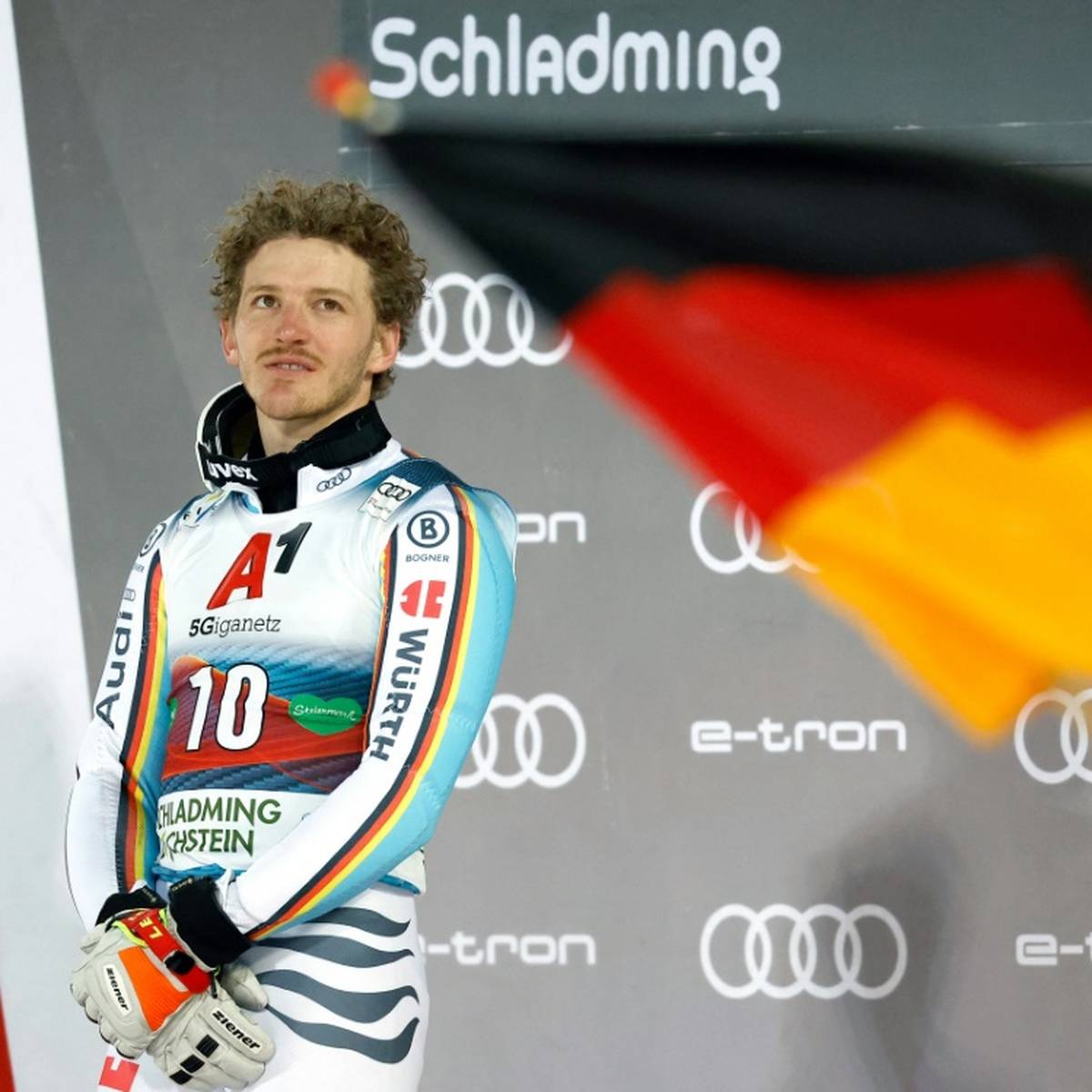 Skirennläufer Linus Strasser hadert mit den Forderungen des Olympia-Gastgebers China für die Einreise zu den Winterspielen.