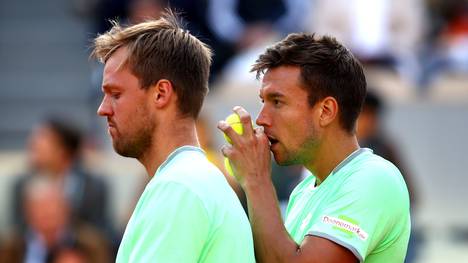 Kevin Krawietz (l.) und Andreas Mies gewannen sensationell die French Open