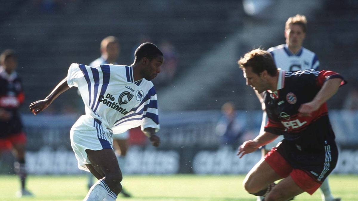 Dennis Grassow, Spvgg Unterhaching (1997/1998) - FLOP: Der Innenverteidiger kam aus der 2. Liga zum FC Bayern München. In seiner einzigen Saison beim Rekordmeister brachte er es auf lediglich einen Einsatz im DFB Pokal. Über den 1.FC Köln ging es zurück zur Spielvereinigung. Später folgten noch Engagements in Darmstadt und Regensburg. 2009 beendete Grassow seine Karriere.