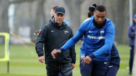 Pal Dardai ist mal wieder Trainer bei Hertha BSC. Seine Ziele definiert er auf der Antrittspressekonferenz klar.