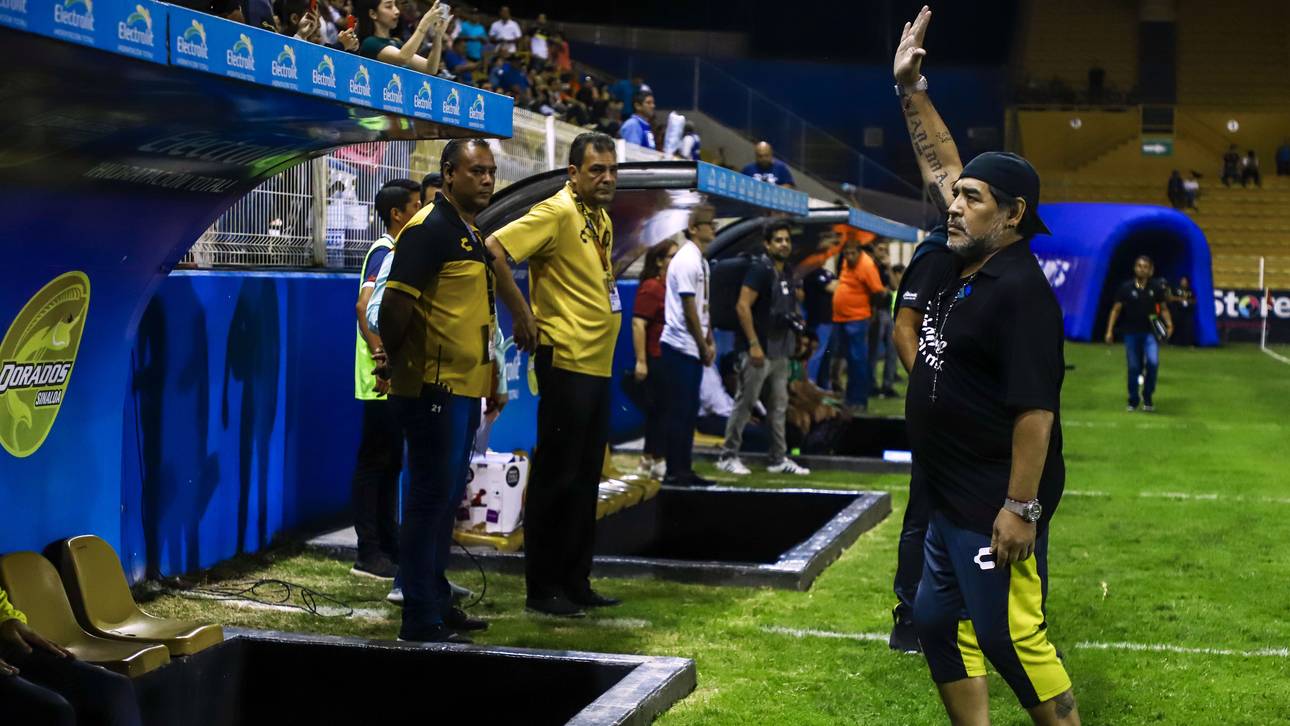Maradona will Trainerjob aufgeben