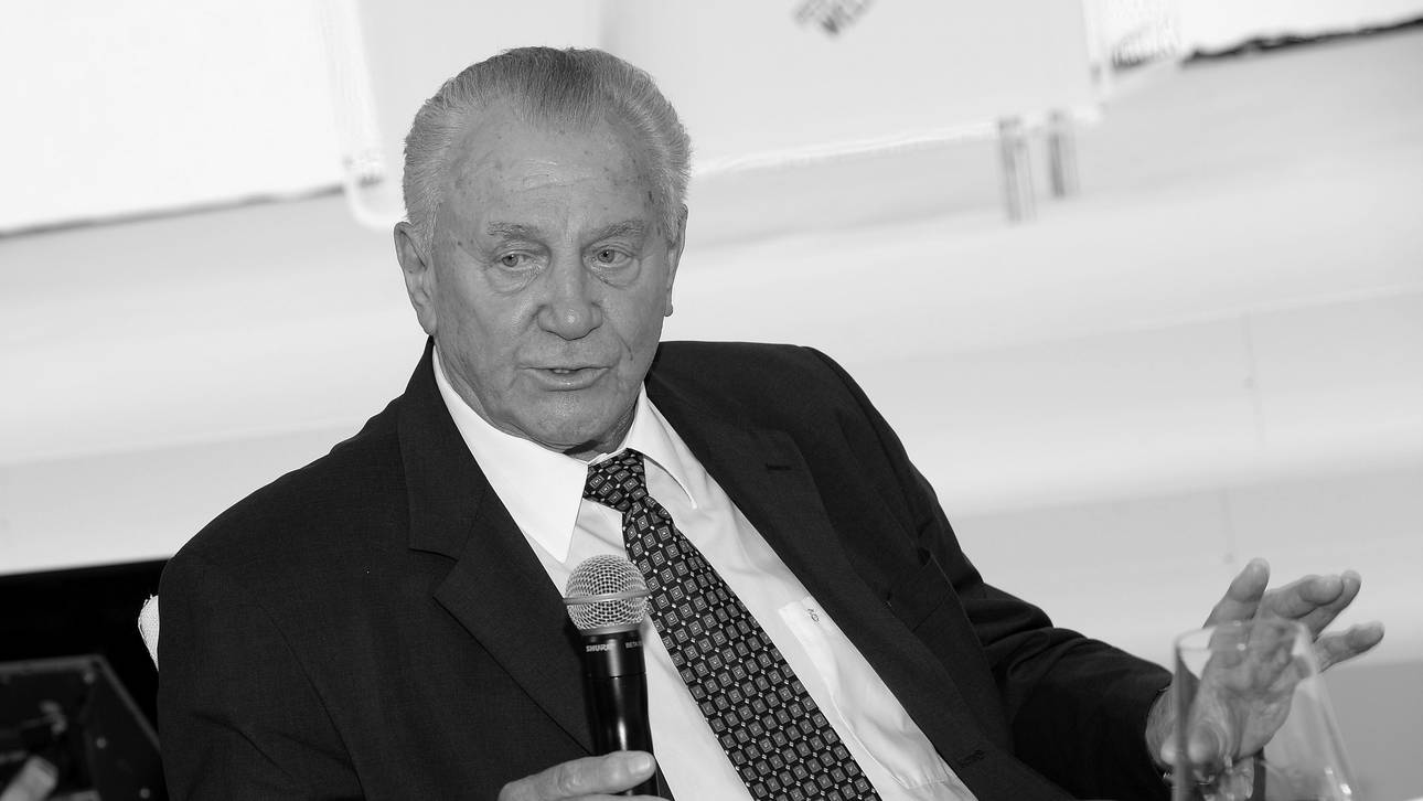 Trauerminute für 54er-Held Schäfer