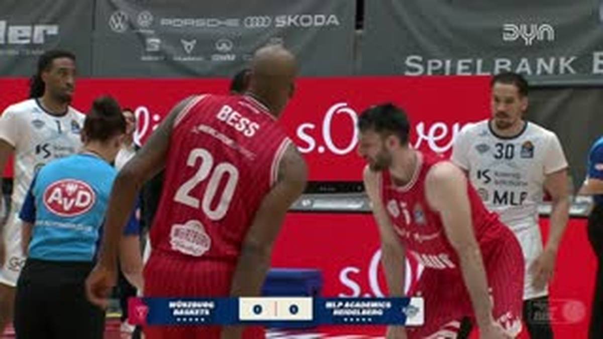 Spiel Highlights zu Würzburg Baskets - MLP Academics Heidelberg (1)