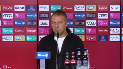 Michael Cuisance absolviert bei Leeds United bereits den Medizincheck, doch auf der Zielgeraden platzt der Wechsel offenbar. FCB-Coach Hansi Flick bezieht Stellung.