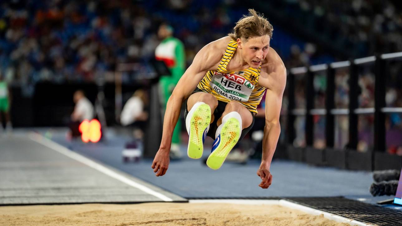 Premiere für deutschen Dreispringer!