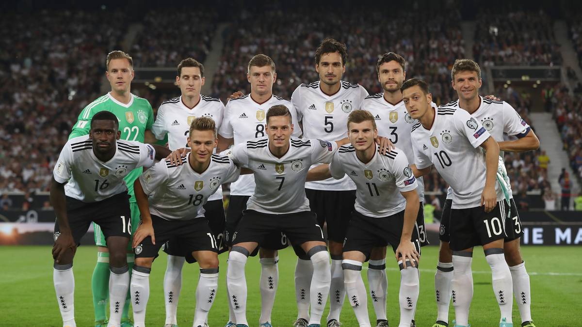 Die deutsche Nationalmannschaft hat beim 6:0-Sieg in der WM-Qualifikation gegen Norwegen eine Galavorstellung auf den Stuttgarter Rasen gezaubert und das WM-Ticket so gut wie sicher
