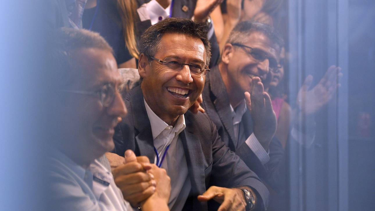 Bartomeu bleibt Barca-Präsident