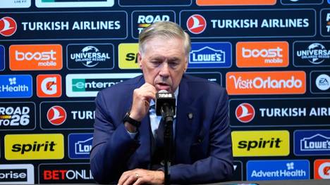 Nach dem Spiel Brasilien gegen Frankreich äußert wird Carlo Ancelotti erneut nach Neymar gefragt. Der weicht mit seiner Antwort aber nur aus. 