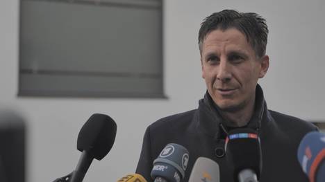 Die FIFA hat den 1. FC Köln wegen der Verpflichtung von Jaka Cuber Potocnik mit einer Transfersperre für zwei Wechselperioden bestraft. Geschäftsführer Christian Keller beantwortet die wichtigsten Fragen zum Hammer-Urteil.