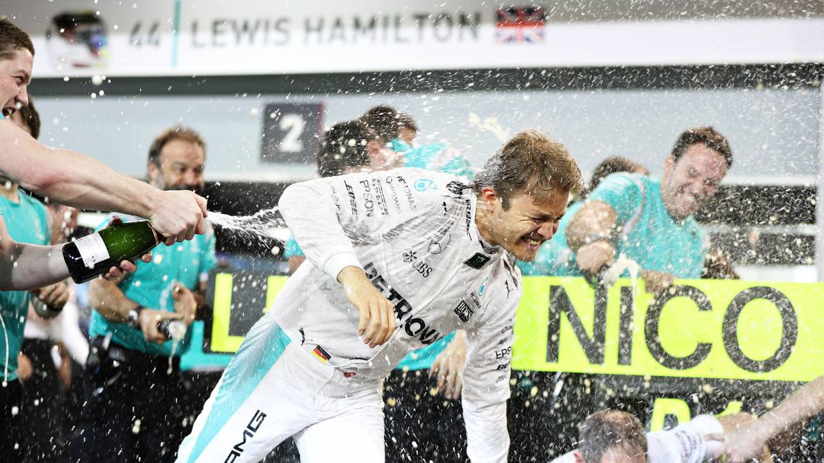 TOP - NICO ROSBERG: Saisonübergreifend der fünfte Sieg in Folge - ein lupenreiner Saisonauftakt mit maximal möglicher Punktzahl. Rosberg setzt Hamilton unter Druck, hat mit 17 Punkten Vorsprung bereits ein nettes Polster angesammelt. Da entwickelt sich ein schöner Schlagabtausch, der uns noch viel Freude bereiten wird