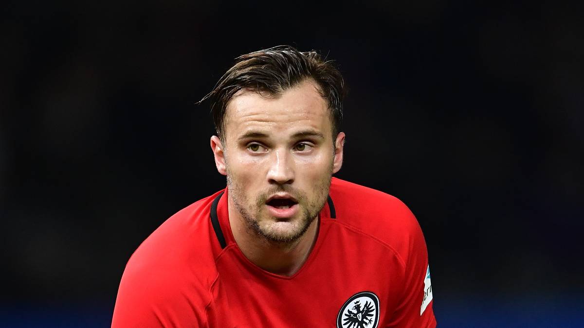 HARIS SEFEROVIC (Eintracht Frankfurt): von 76 auf 74