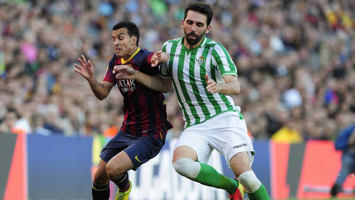 Einen enorm erfahrenen Innenverteidiger hat sich der KSC geangelt: Figueras (r.) stammt aus der Jugend von Real Madrid und hat schon in den ersten Ligen Spaniens, Belgiens, Russlands und der Türkei gespielt