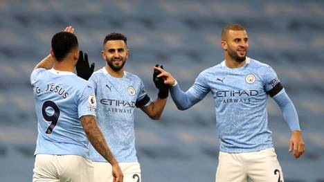 Gabriel Jesus und Kyle Walker (r.) wurden positiv getestet