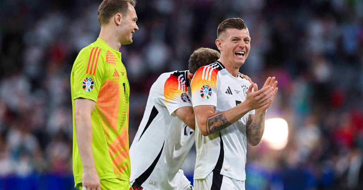 Kroos leaves Espanyol begging after fierce begin by DFB